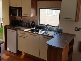 Caravan on Golden Gate Holiday Park - 8