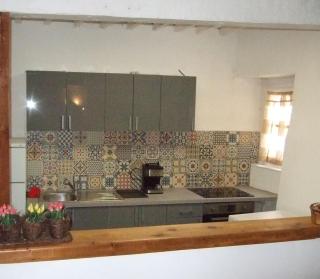 Une maison dans le village - 2