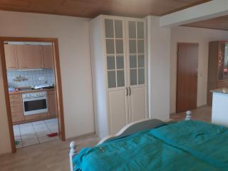 Schöne Ferienwohnung - 9