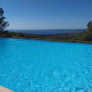 Les Issambres, appt 4 personnes, vue mer sur la Baie de Saint Tropez et le Golfe de sainte Maxime - Les Issambres - 9