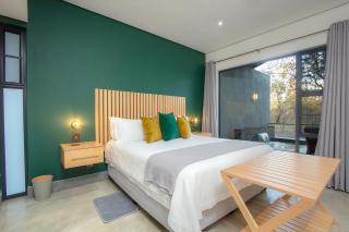 Kruger's Keep - Luxury Couples Haven - Marloth Park - 4