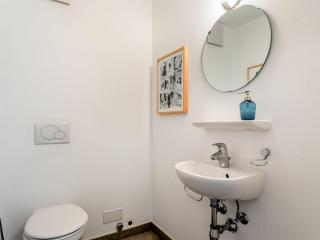 Apartment Cook P5-3 by Interhome - 1