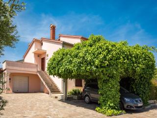 Apartment Giuliano-4 by Interhome - Frata - 0