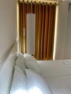 Violet's Boutique Apartments - 1