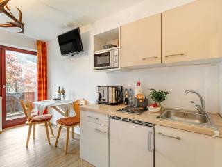 Studio Mittagssonne by Interhome - Neukirchen am Großvenediger - 8