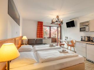 Studio Mittagssonne by Interhome - Neukirchen am Großvenediger - 7