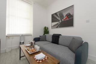 Tower Bridge Exclusive Two bedroom apartment - 4