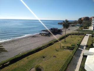 Torrox Costa beachfront apartment - Torrox Costa - 2