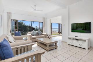 THE BEACH HOUSE - 2