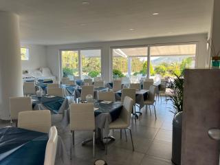 Hotel Barbarossa - Porto Azzurro - 7