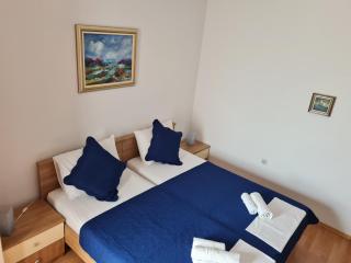Apartments Vucetic - Hvar (Lesina) - 7