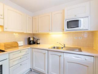 Holiday Home Le Mas d'Esquières 16 by Interhome - Les Issambres - 2