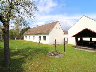 Holiday Home Vlhlavy u Hluboké by Interhome - - 6