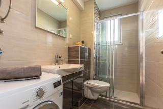 Urban City Apartment - 5
