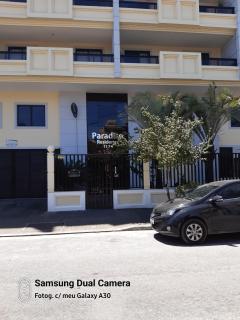 Apartamento Encantador com Estacionamento - 0