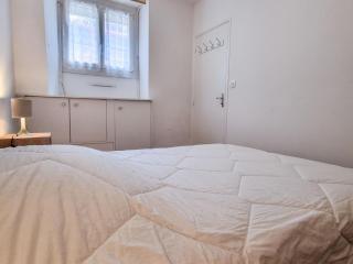 Apartment Les Figuiers by Interhome - 2