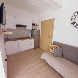 Apartments M & L Murter - Murter - 1