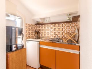 Studio Château de la Madrague-8 by Interhome - Saint-Cyr-sur-Mer - 3