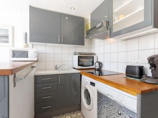 Apartment Place Spoerry by Interhome - Grimaud - 2