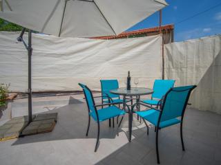 Holiday Home Veli by Interhome - Veli Brgud - 2