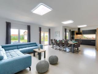 Holiday Home Villa Lea by Interhome - Šišan - 8