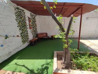 Alojamiento entero, casa amplia, patio, aire - Ríohacha - 4