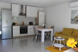 Apartment River - Klis - 1