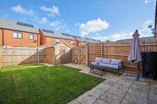 Royal Derby Hospital 3 bed Town House - 3