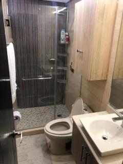 Navona Towers Amplio Apart, Dos Noches minimo, para 4 personas lo mejor de Panamá - Città di Panama - 8