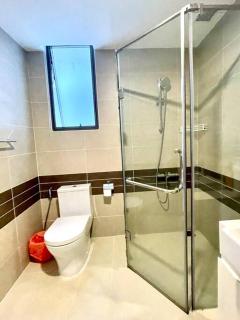 Biggest and luxurious 3brs Rivergate Residence - Ho Chi Minh - 6