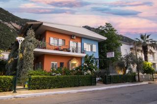 Tsertos Apartments - Kamena Vourla - 0