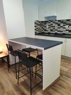 Central 1Bedroom Wifi 500Mbs & Pool - 2
