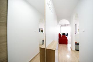 Прекрасная квартира где есть бассейн и парковка - 9