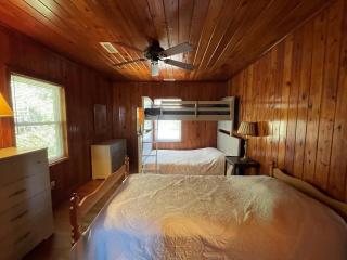 Anchor Inn - Edisto Island - 3