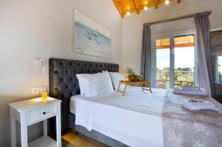 Stylish Privet Poolside Villa - Agios Georgios - 9