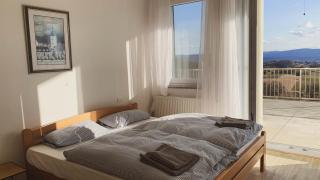 Yellow House Grabrovec - 6