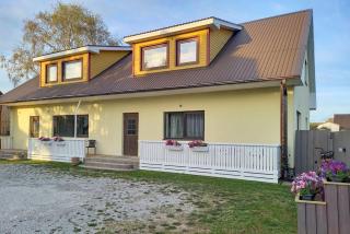 Pihtla tee külaliskorter 1 - Kuressaare - 5