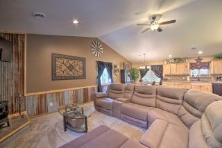 Stunning Wisconsin Home Less Than 4 Mi to High Falls! - 4