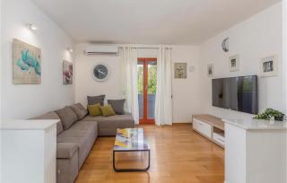 Gorgeous Home In Njivice - Njivice - 6