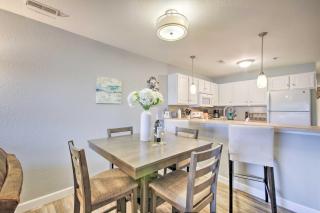 Screened Balcony with Views Sleek Lake Ozark Gem! - 3