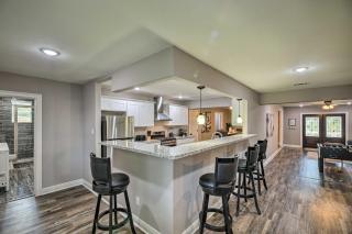 Spacious Houston Family Home with Game Room! - Houston - 2