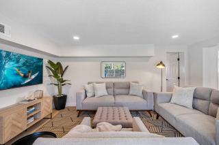 Luxurious Clearwater Retreat with Lanai and Pool! - 9