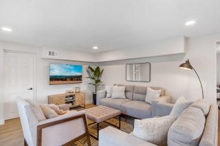 Luxurious Clearwater Retreat with Lanai and Pool! - 7