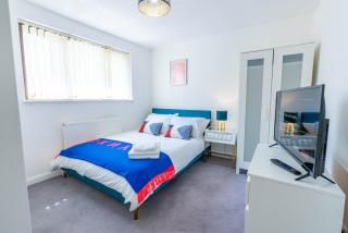 4 en-suite bedroom house with free parking Aylesbury - Buckinghamshire - 9