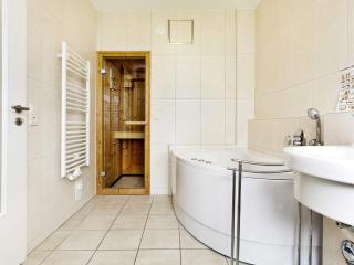 6 person holiday home in Gro enbrode - Großenbrode - 1