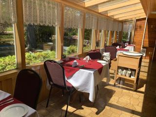 Hotel La Roche Pleureuse - Isle-aux-Coudres - 2