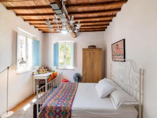 Pet-Friendly Umbria Villa - 6