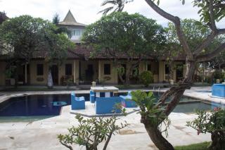 Bali Seascape Beach Club - Candidasa - 2
