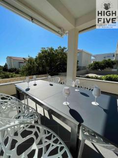Apartment High Five Novalja - Novalja - 3