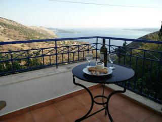 Traditional Sea View Vacation Home in Kourouklata - Fársa - 8